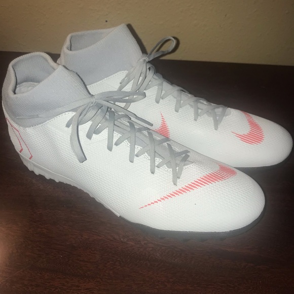 NWOT NIKE MERCURIAL RUNNING SHOES WOMENS - Picture 1 of 6